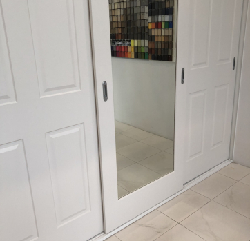 SLIDING-DOORS-VINYL-14